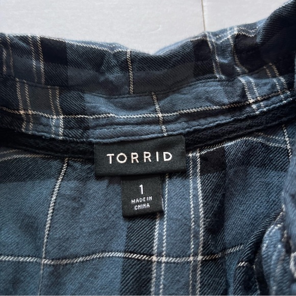 Torrid Blue Plaid Challis Button Down Long Sleeve Twill Camp Shirt Size 1X - Picture 10 of 10